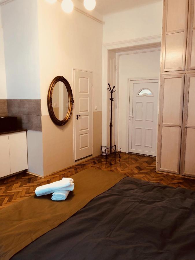 Downtown Apartment บูดาเปสต์ ภายนอก รูปภาพ